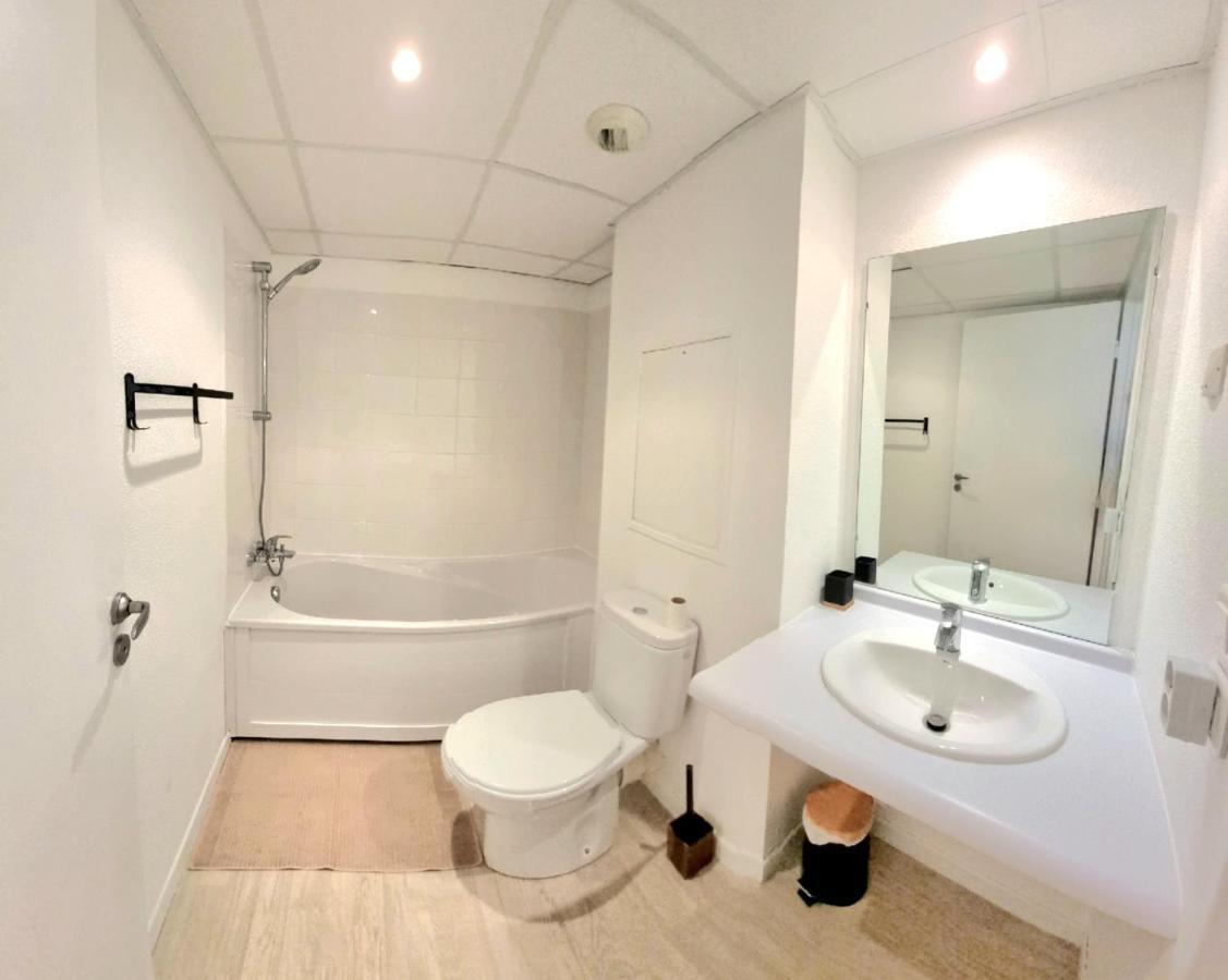 Studio Cosy - Vue Montagne - Clim - Gare Lourdes Exterior foto